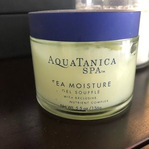 Bath and Body works Aquatanica gel soufflé